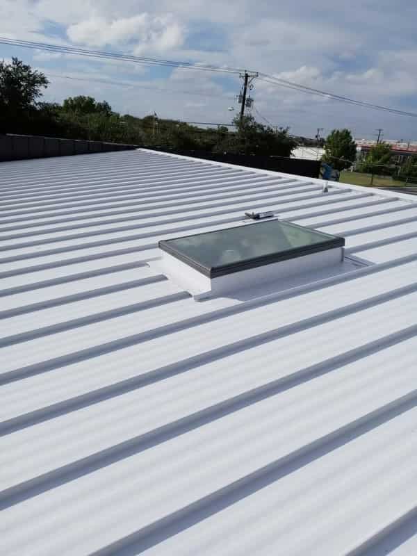 R-Panels Roofing contractor